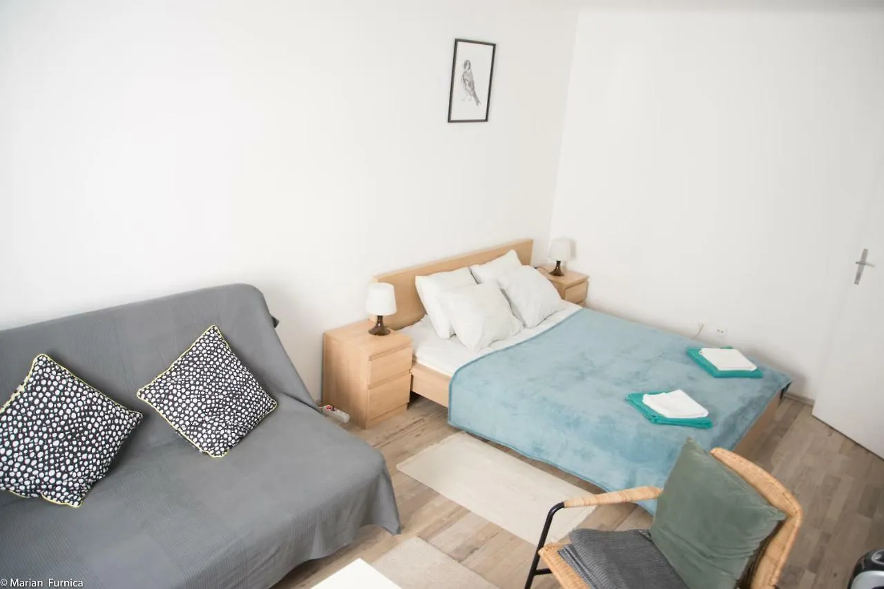 Grand Central Station Apartment Vienna